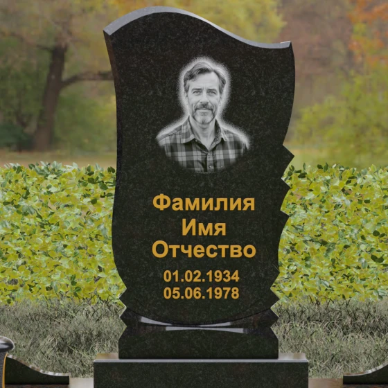 Вертикальный гранитный памятник в Воронеже, гранит Габбро-диабаз
