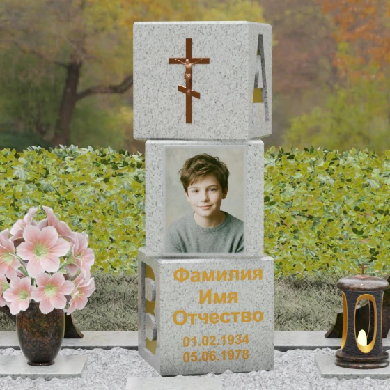 Православный вертикальный памятник из гранита в Ставрополе, гранит Мансуровский
