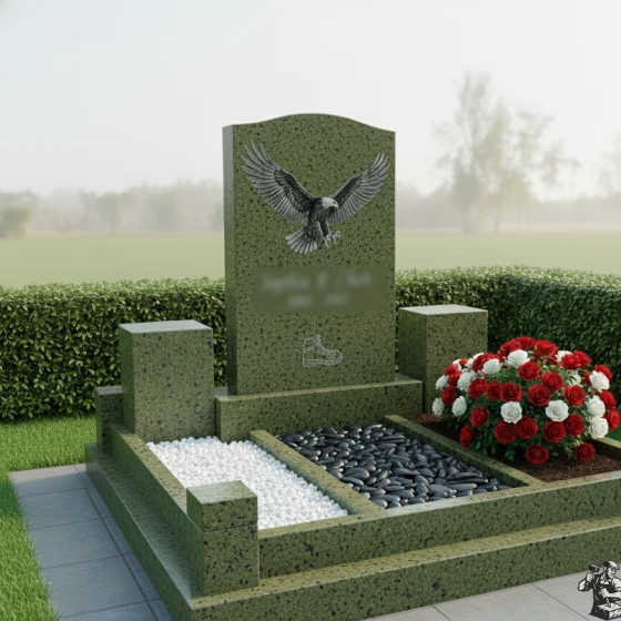 Гранитный памятник с барельефом орла, гранит Балтик грин, в Якутске