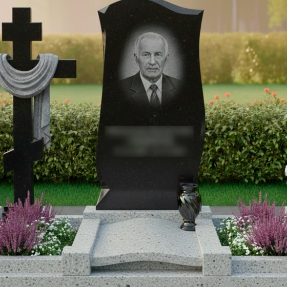 Православный Гранитный памятник с крестом в Новокузнецке, гранит Габбро-диабаз