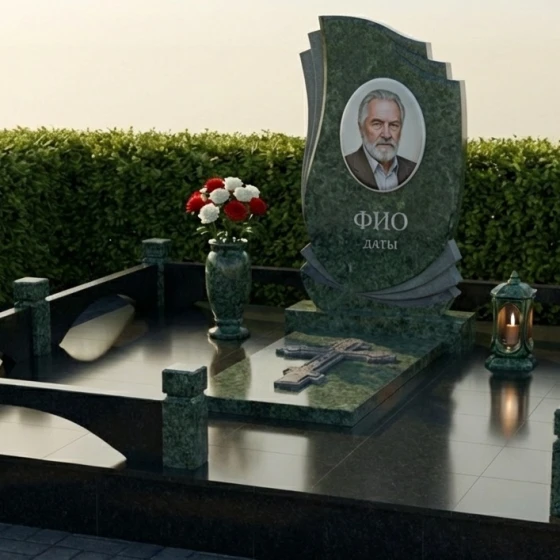 Мемориальный комплекс с драпировкой и православным крестом, гранит Балтик грин