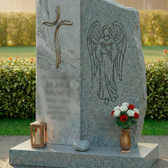 Комбинированный вертикальный памятник для светских во Владивостоке, гранит Мансуровский